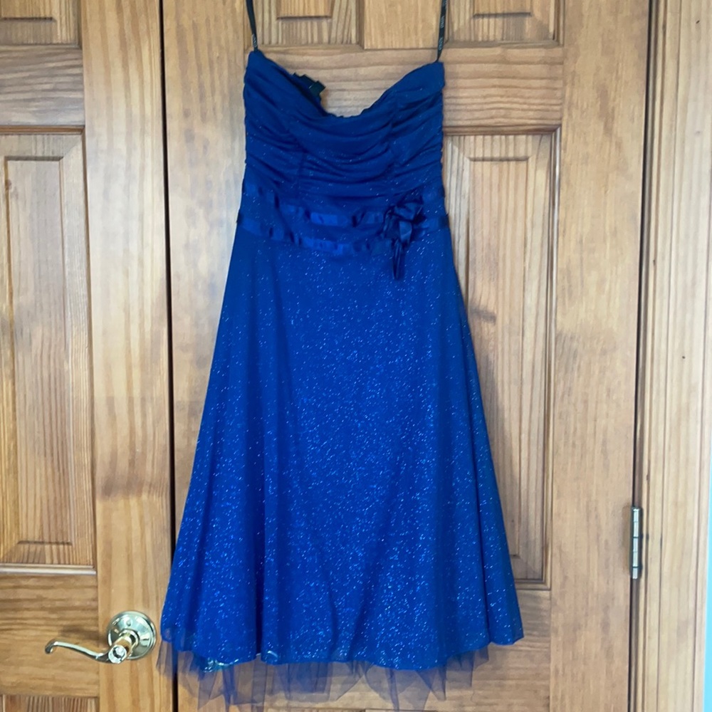 Navy strapless dress